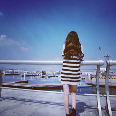d18700d02563a6c5!400x400_big.jpg